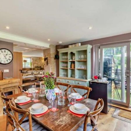 Luxury Country Cottage With A View Enstone 외부 사진